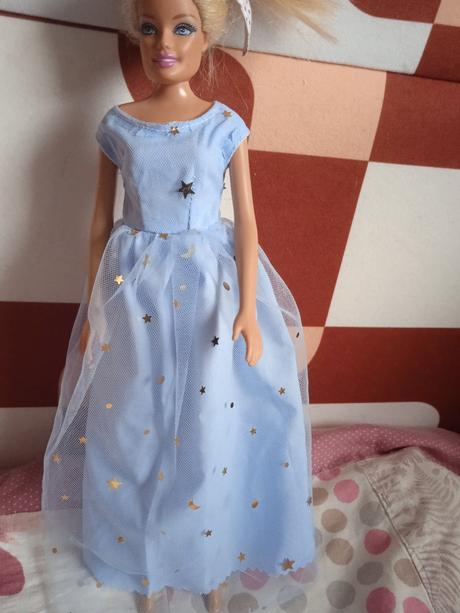 Šaty pre babiku barbie, 