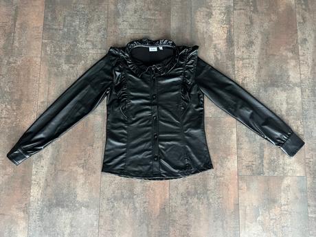 Kozenkova kosela s volanmi, 140