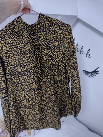 Nádherná bluzka, s