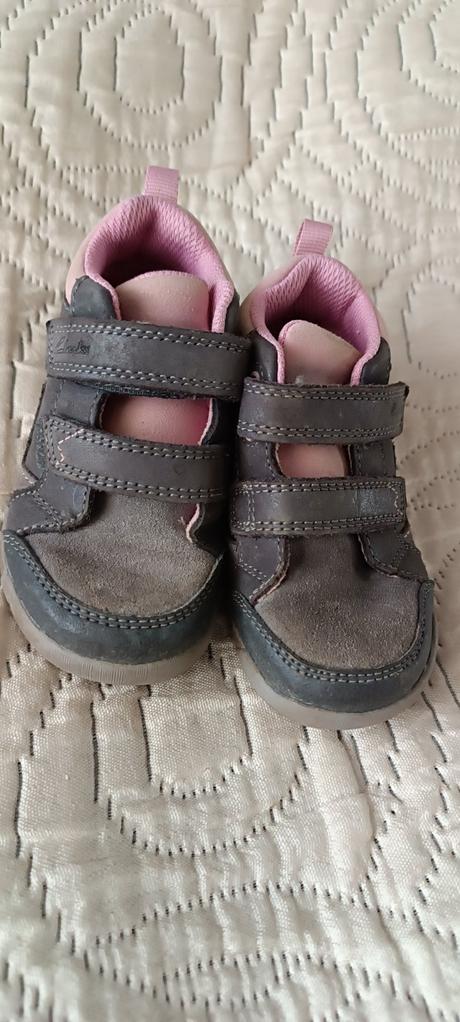 Detska obuv, clarks,21