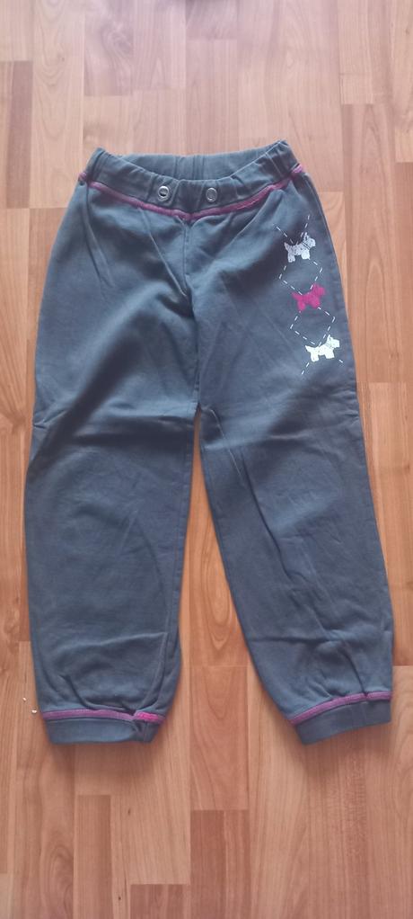 Tepláková súprava, 128