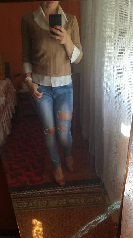 Krásny pulovrik, clockhouse,m