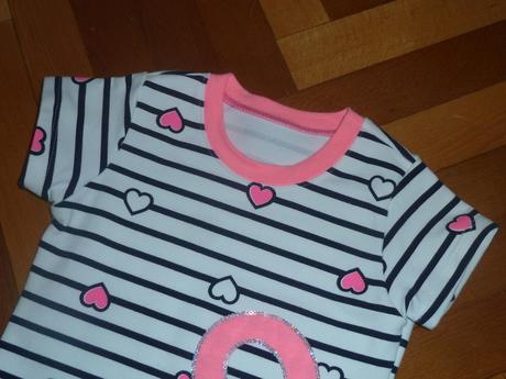 Šaty s mačičkou, 98