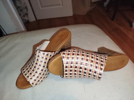 Vsuvky na leto na opätku, 41