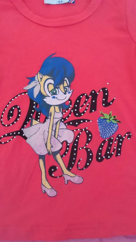 Dievčenské tričko, 104