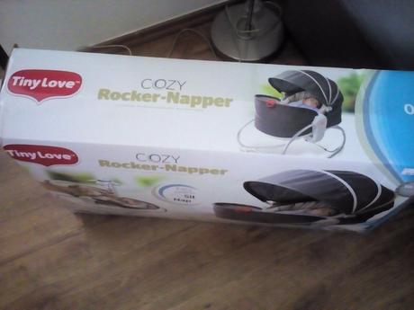 Vybračné lehátko tiny love,