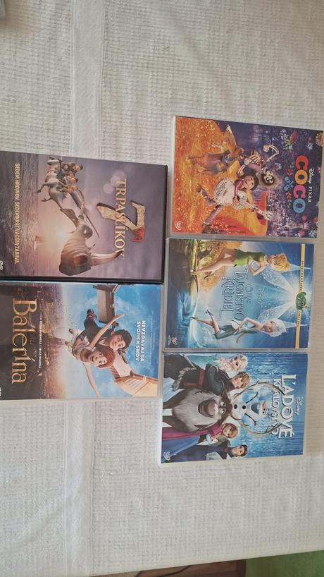 5x dvd rozprávky,