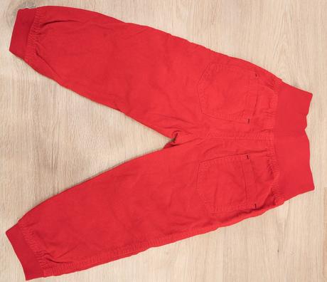 Tenšie menčestrové nohavice, lupilu,86