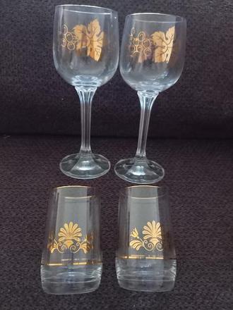 Retro sklenené poháre - 4 ks,