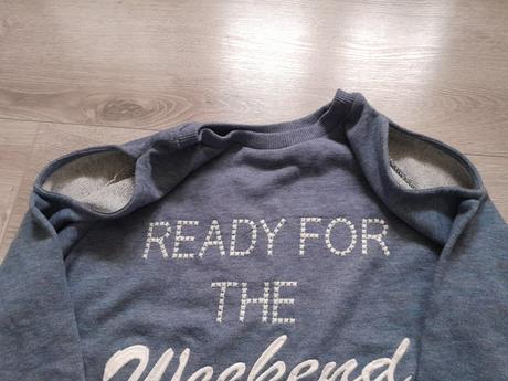 Predám dievčenskú mikinu s vykrojmi na pleciach, 164