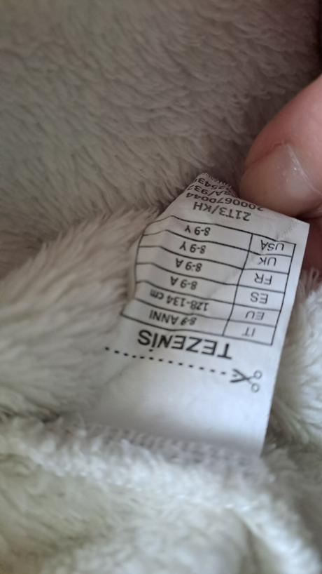 Pyzamko tezenis 122/128, tezenis,122
