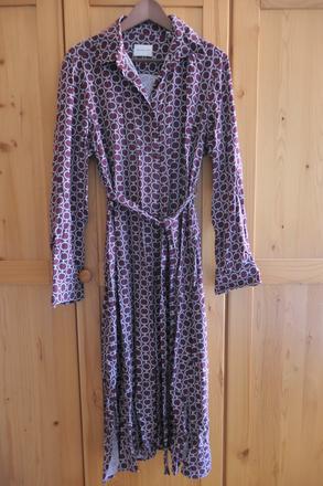 Gant ikonicke krasne, kvalitne, luxusné saty 44/l, gant,l