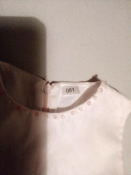 Ružové dievčenské šaty, 92