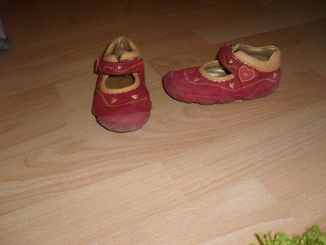 Cervene topanocky, elefanten,20