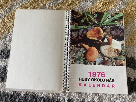 Huby okolo nás kalendár 1976 - aurel dermek,