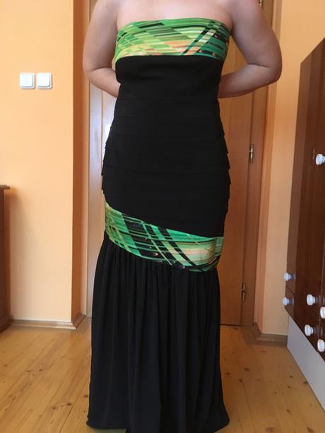 Spolocenske saty, 38