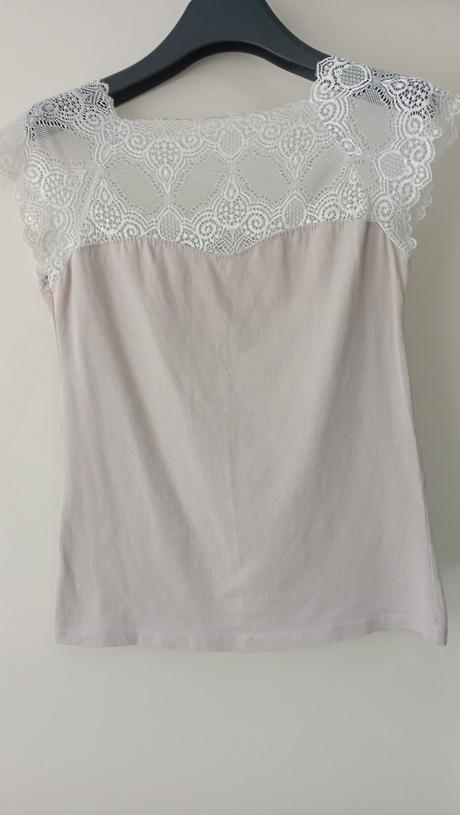 Pekné tričko s krajkou s/xs, xs