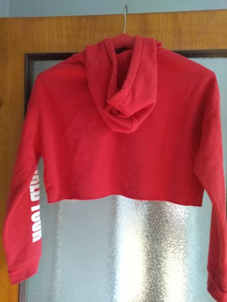 Dievčenská kropovaná mikina červenenej farby., h&m,s