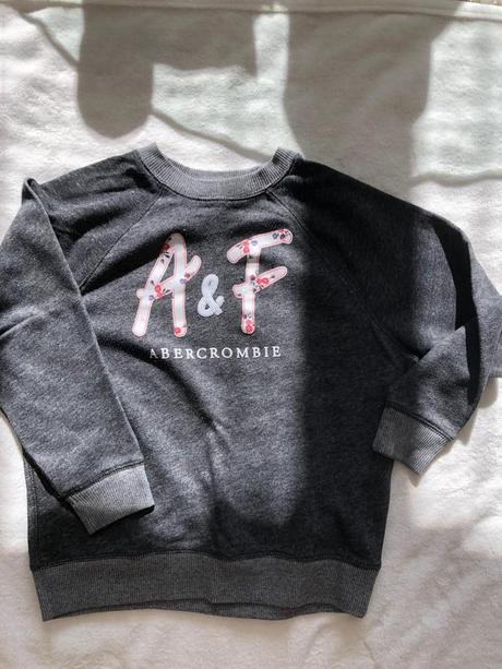 Predam dievcenske oblecenie, 104–116