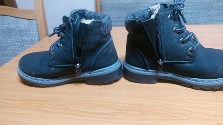 Topanky na zimu, 30