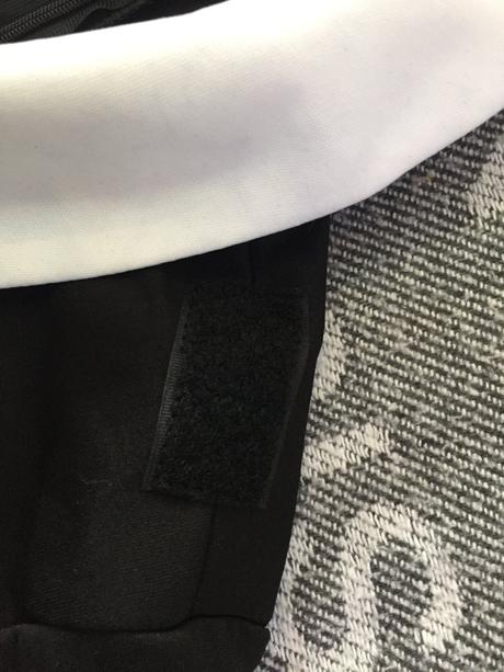 Damsky kostym wednesday a vec m, 