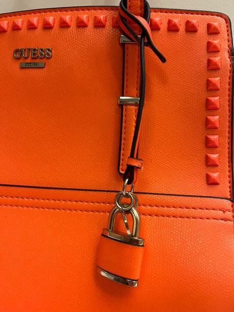 Guess kabelka, guess