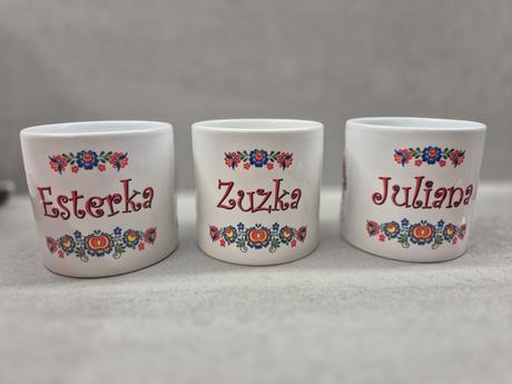 Personalizovaný hrnček esterka,