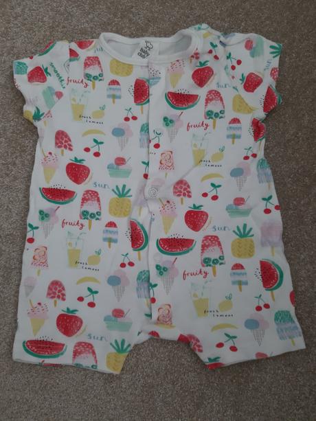 Letny overal/ pyzamko, baby club,74