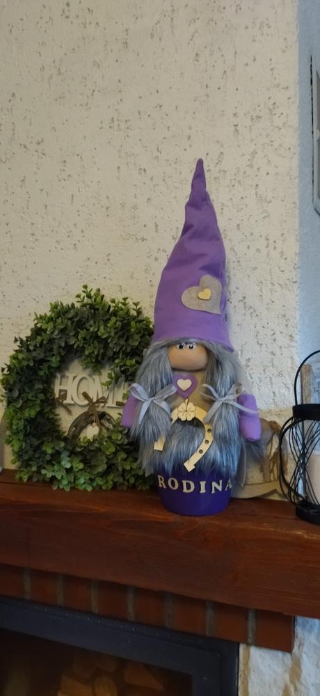 Trpaslicka vo fialovom cca 63 cm,