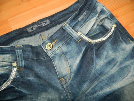 Užastne rifličky, m