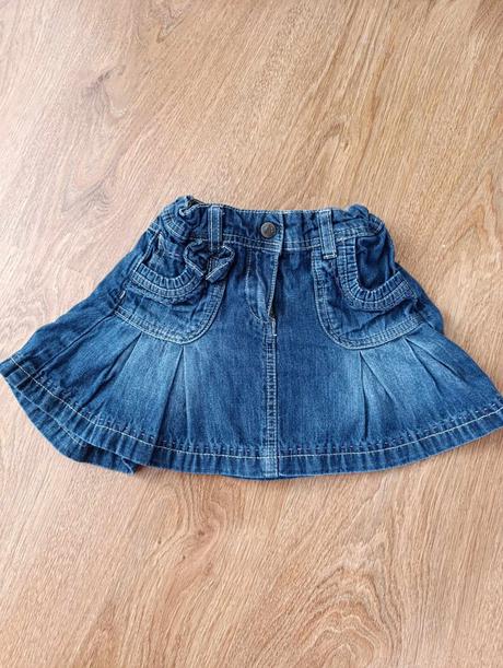 Dievčenské rifľové sukne, 110