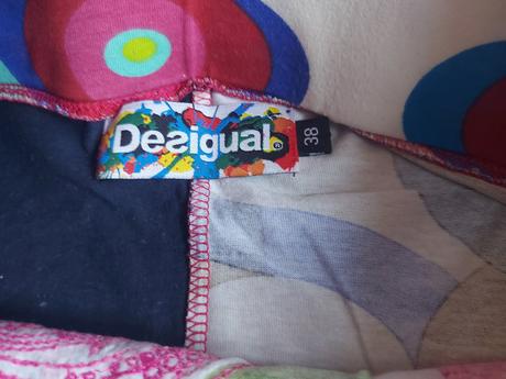 Sukna desiqual, desigual,38