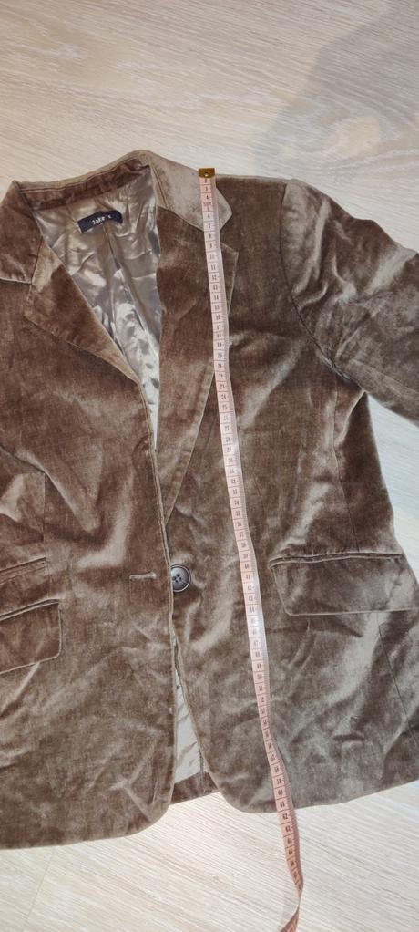 Mencestrove sako, 38