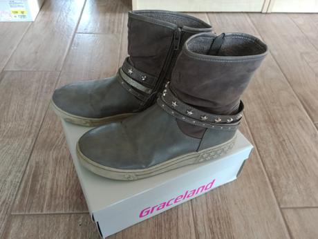 Darujem, graceland,35