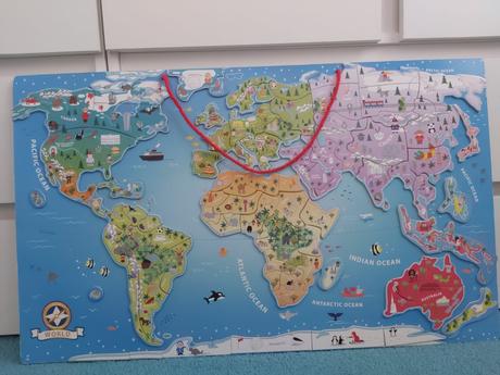 Drevena mapa s magnetkami, 