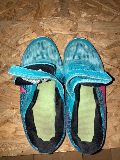 Tenisky, nike,32
