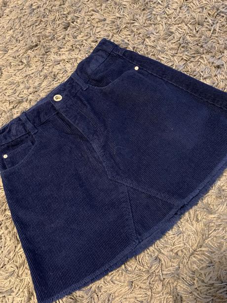 Mencestrova sukňa, zara,140