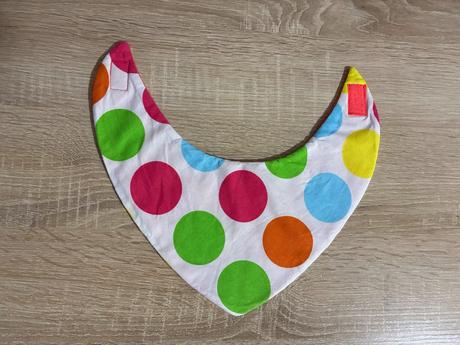 Nákrčník na jar, jeseň, 92