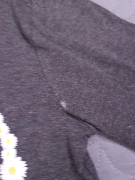 Yd tricko so srdieckom z margaretok, 128