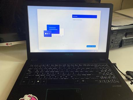 Asus m 570 d - herný notebook, asus