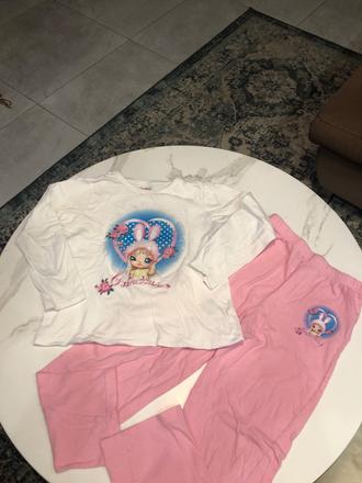 Na na na pyzamo 122/128, 122