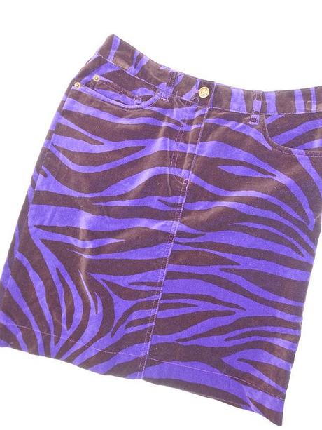 Luxusna zamatova sukna, 36