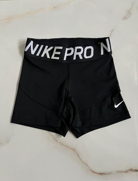 Kraťasy nike pro, nike,xs