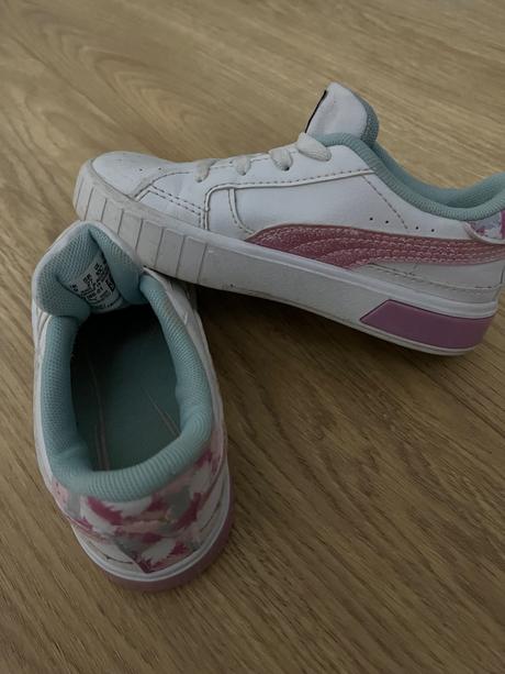 Dievčenské tenisky zn. puma., puma,27