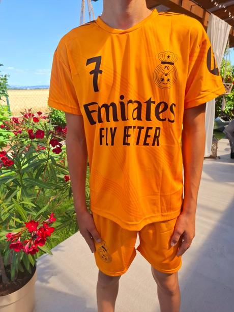 Futbalový dres vinicius real madrid, 110