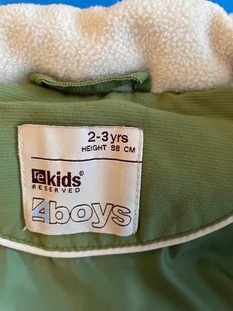 Zimná vesta, reserved,98