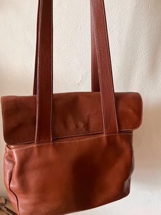 Kabelka z kože, 