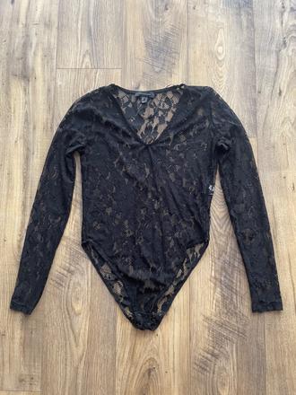 Čipkovane body, atmosphere,m