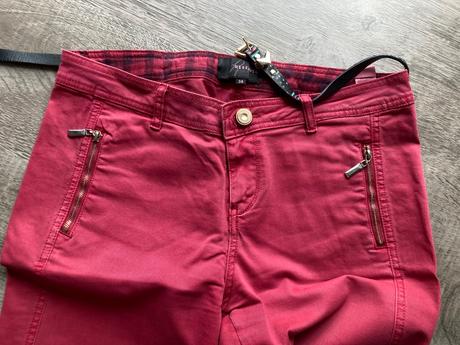 Nohavice, reserved,38