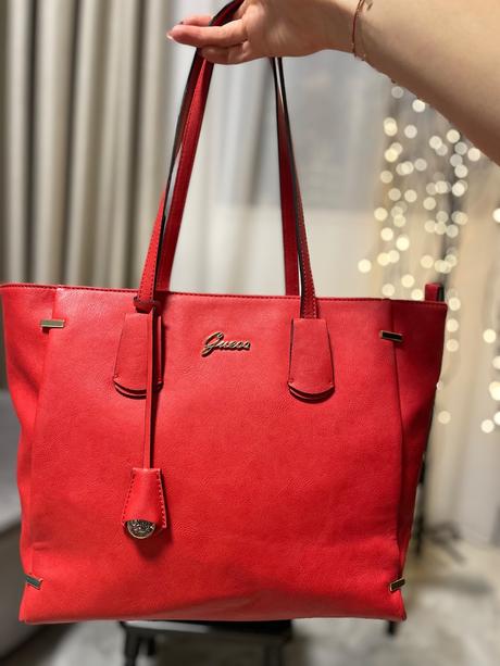 Nádherná kabelka guess, guess